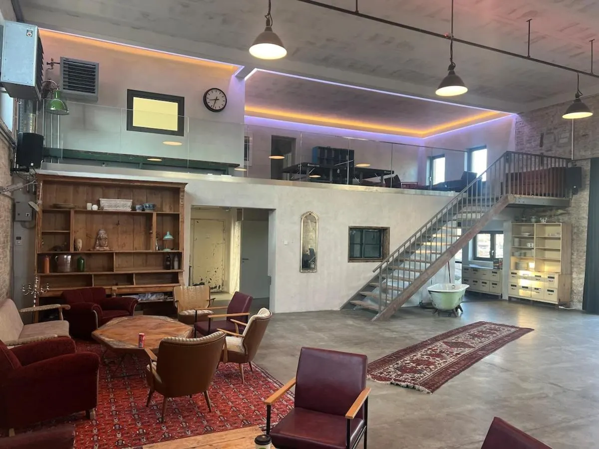 Siggi Loft